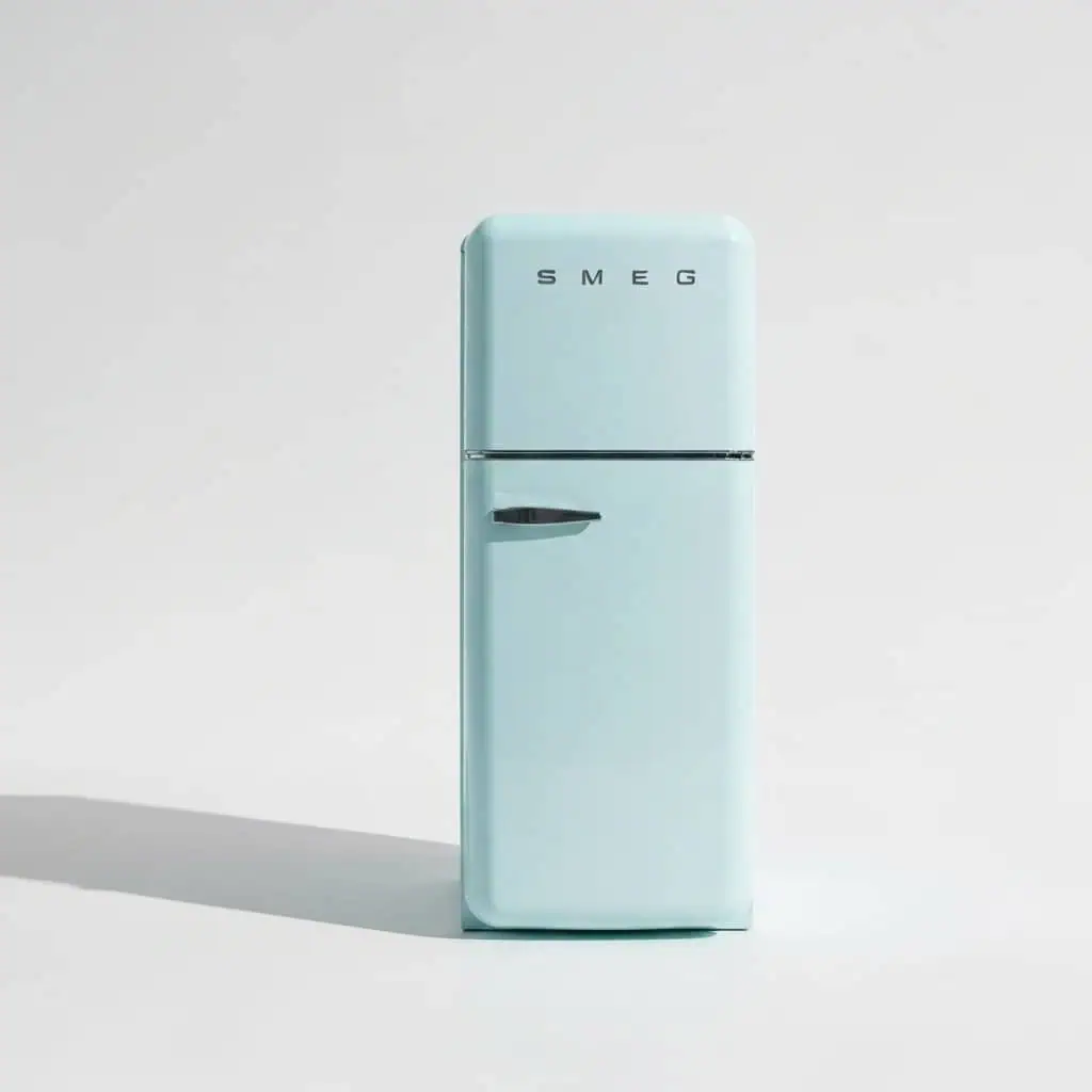 Historia lodówki Smeg FAB28: Ikona designu i funkcjonalności